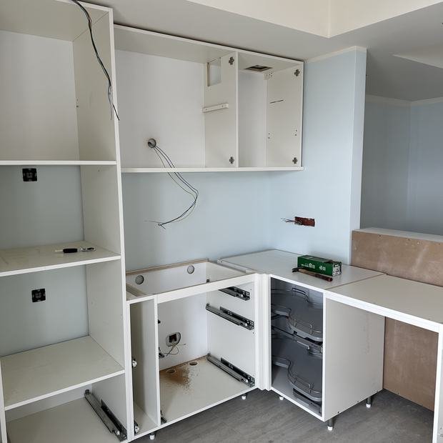 Montage des caissons de cuisine